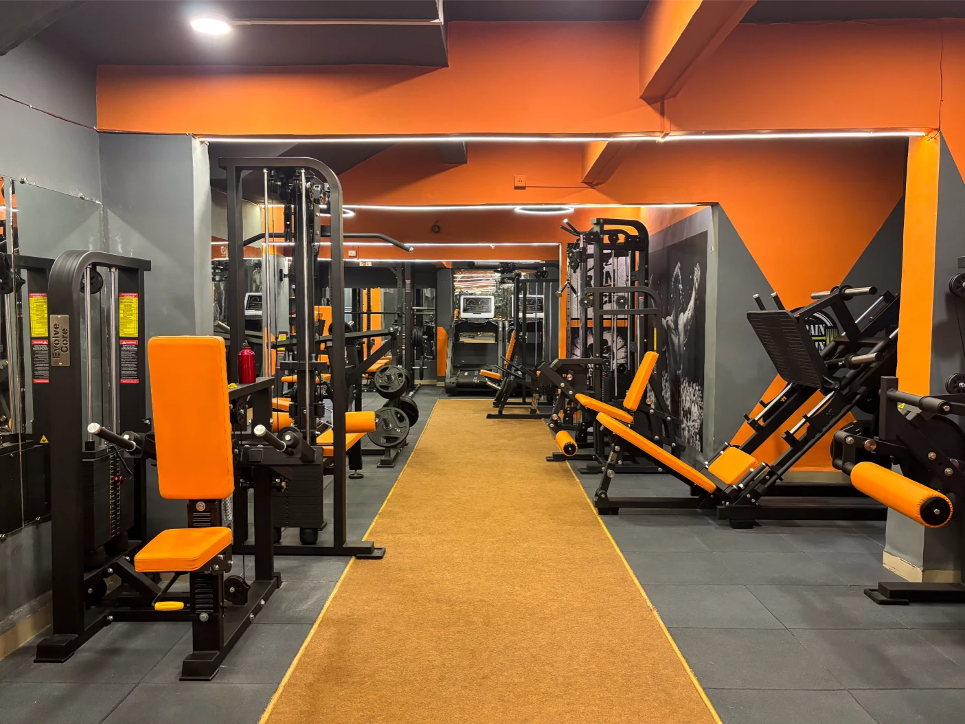 gym-flooring-and-weights