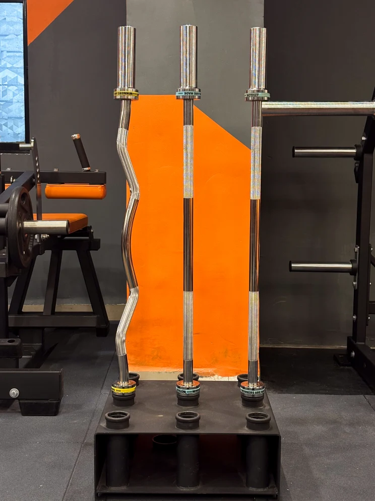 modern-gym-machinery-installation