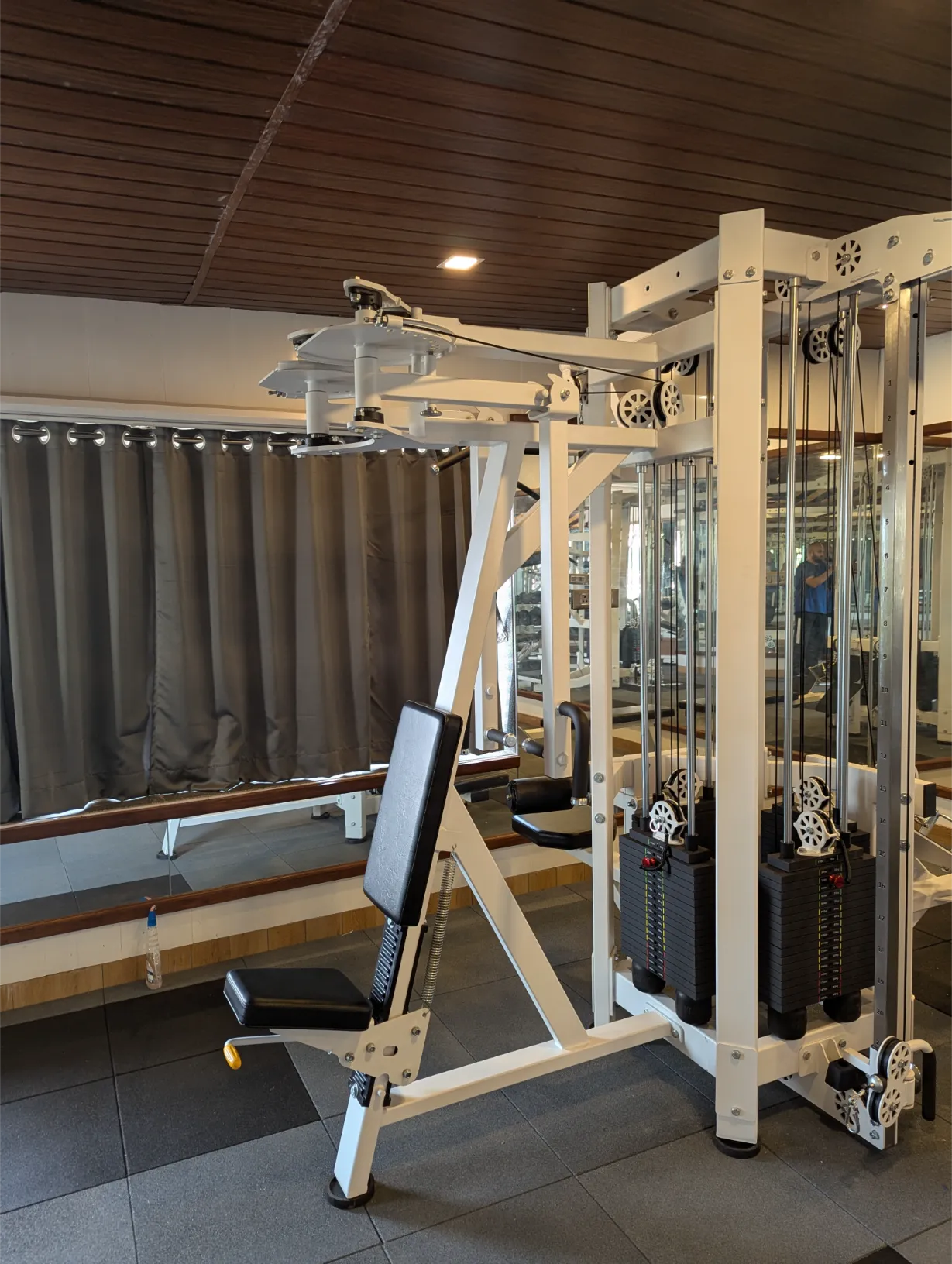 Chest Press or Shoulder Press Station