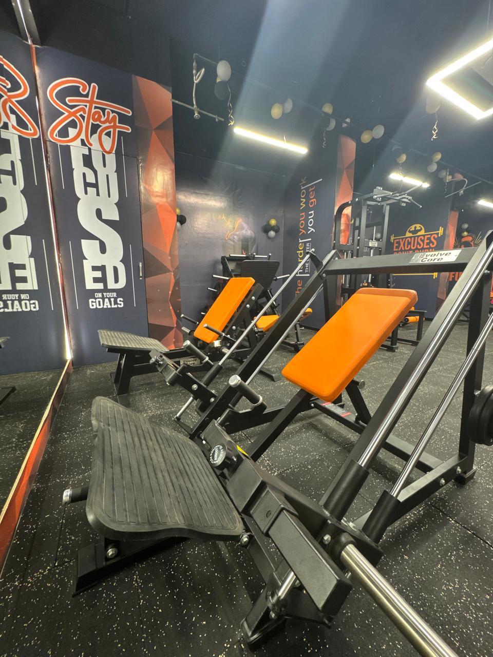 MaxOut Gym Borivali 7